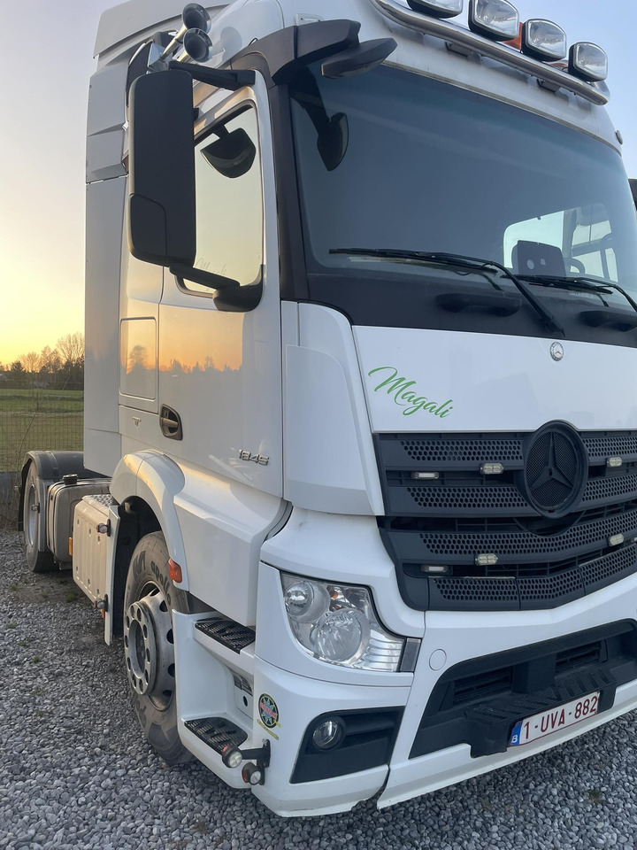 Mercedes-beenz actros - Vlačilec: slika 2 Mercedes-beenz actros - Vlačilec: slika 2