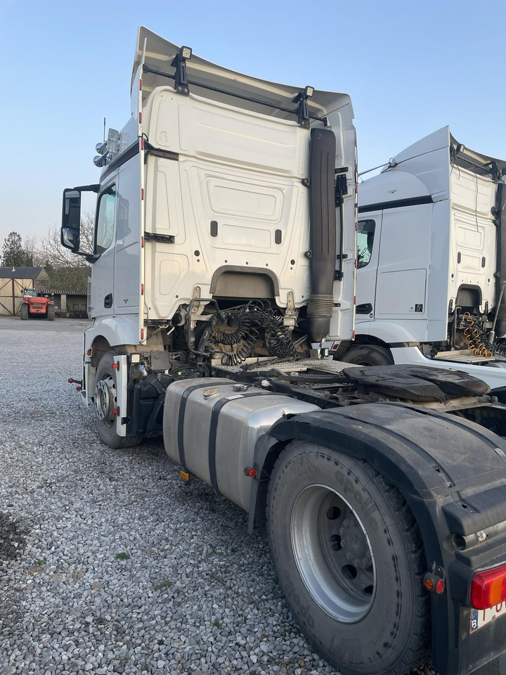 Mercedes-beenz actros - Vlačilec: slika 4 Mercedes-beenz actros - Vlačilec: slika 4