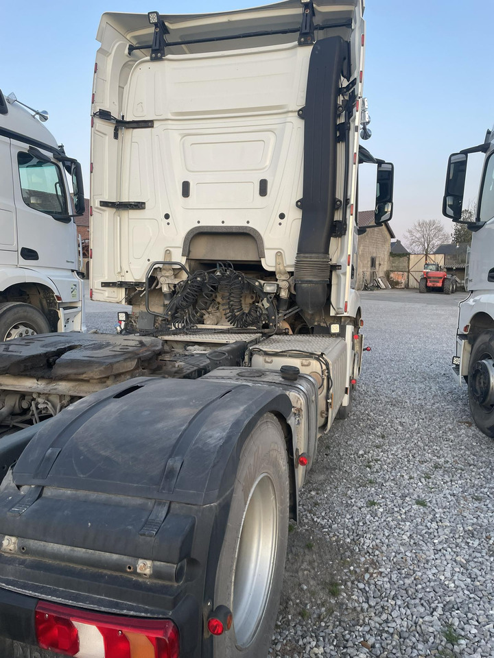 Mercedes-beenz actros - Vlačilec: slika 3 Mercedes-beenz actros - Vlačilec: slika 3