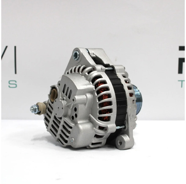 Iveco Hiway Dynamo 5802122270 | 5802122271 5801315646 Nieuw! - Alternator za Tovornjak: slika 2 Iveco Hiway Dynamo 5802122270 | 5802122271 5801315646 Nieuw! - Alternator za Tovornjak: slika 2