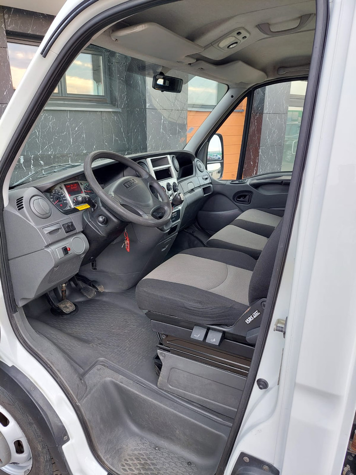 Iveco 35C11 - Dvižna ploščad montirana na tovornjak: slika 5 Iveco 35C11 - Dvižna ploščad montirana na tovornjak: slika 5
