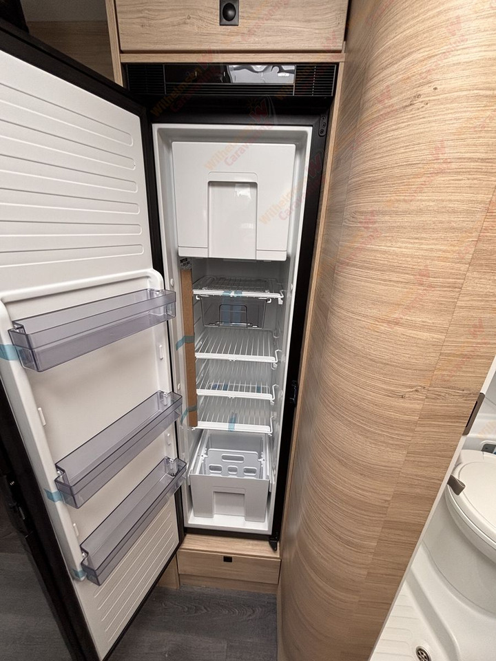 Polintegriran avtodom Challenger Teilintegriert Break Edition 240 *MJ25*Automatik: slika 14