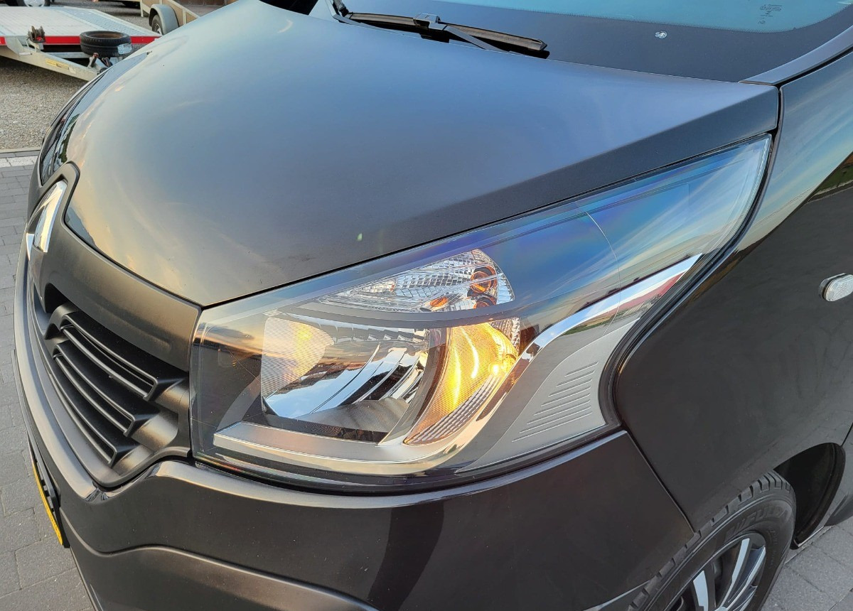 Renault Trafic Long doka 6-osobowy 6 osobowy - Dostavno vozilo z dvojno kabino: slika 2 Renault Trafic Long doka 6-osobowy 6 osobowy - Dostavno vozilo z dvojno kabino: slika 2
