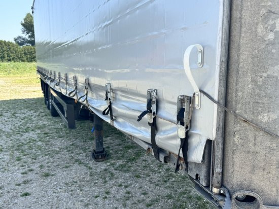 Schmitz SCS BS/Curtainsider S3T - Polprikolica s ponjavo: slika 5 Schmitz SCS BS/Curtainsider S3T - Polprikolica s ponjavo: slika 5