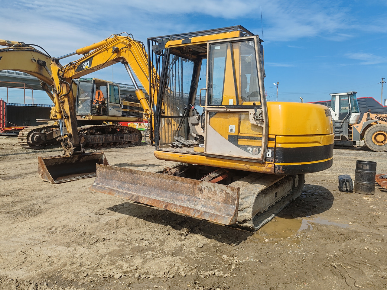 CATERPILLAR 307b - Mini bager: slika 3 CATERPILLAR 307b - Mini bager: slika 3
