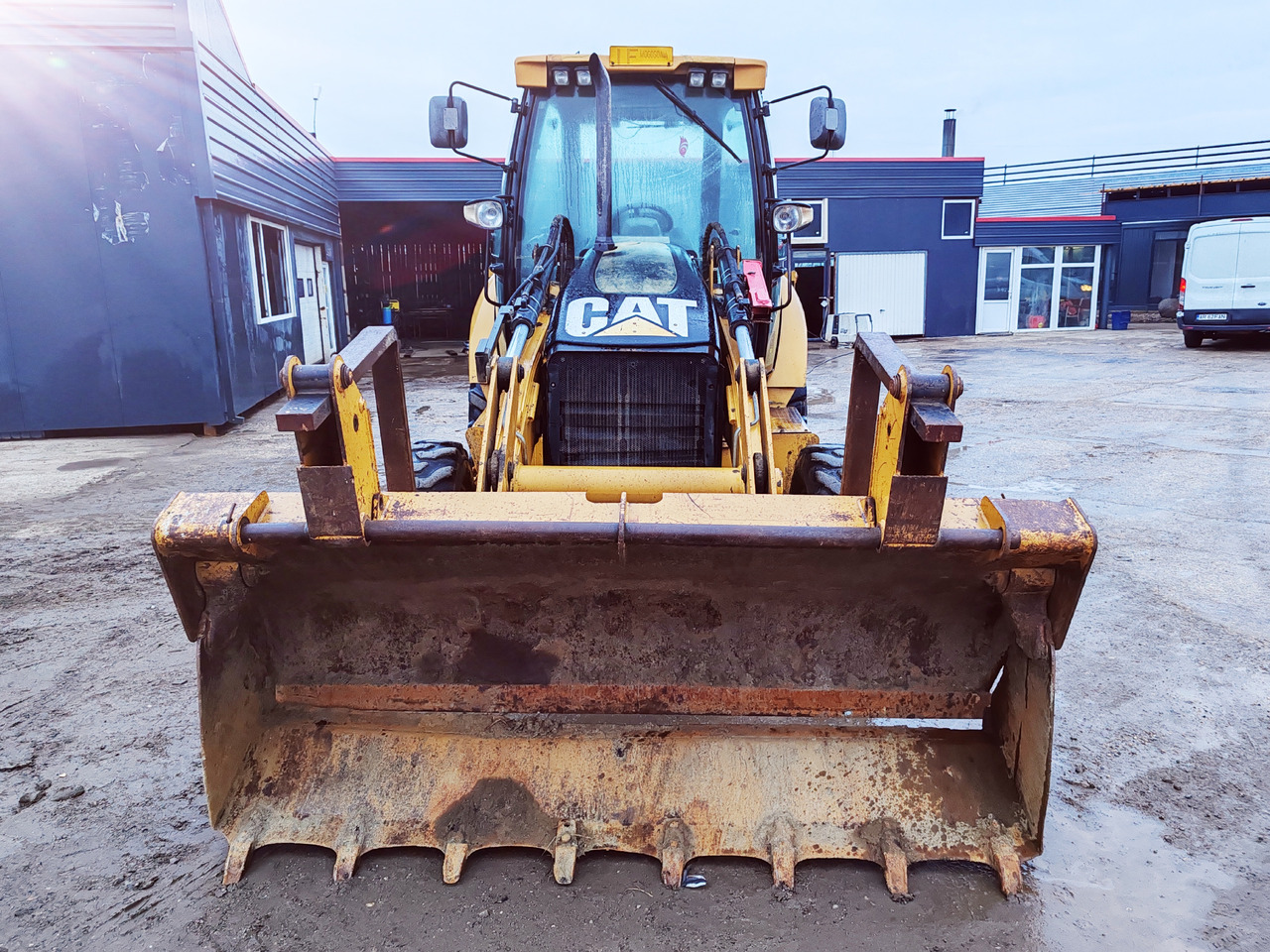 CATERPILLAR 428E - Bager nakladalec: slika 5 CATERPILLAR 428E - Bager nakladalec: slika 5