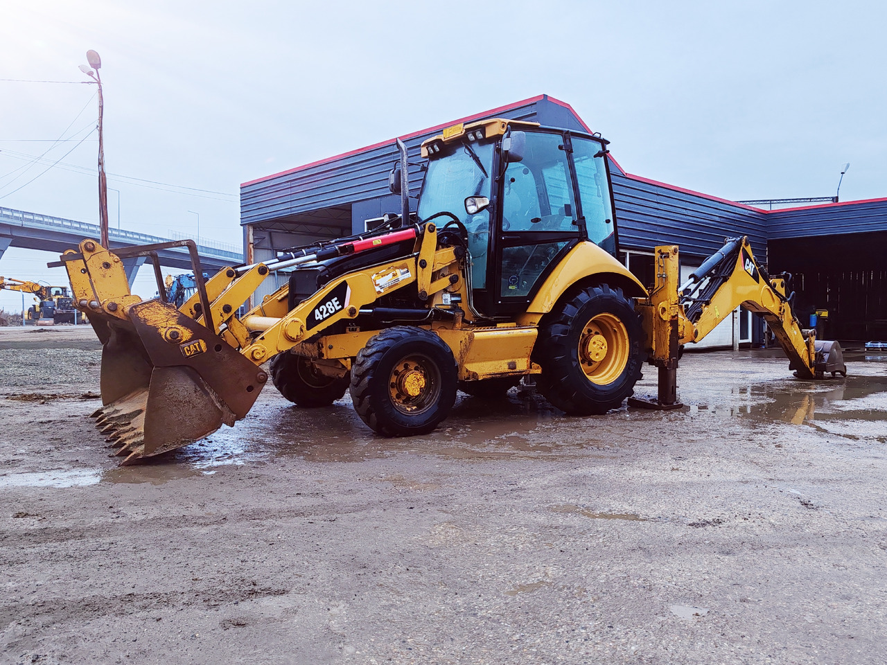 CATERPILLAR 428E - Bager nakladalec: slika 3 CATERPILLAR 428E - Bager nakladalec: slika 3