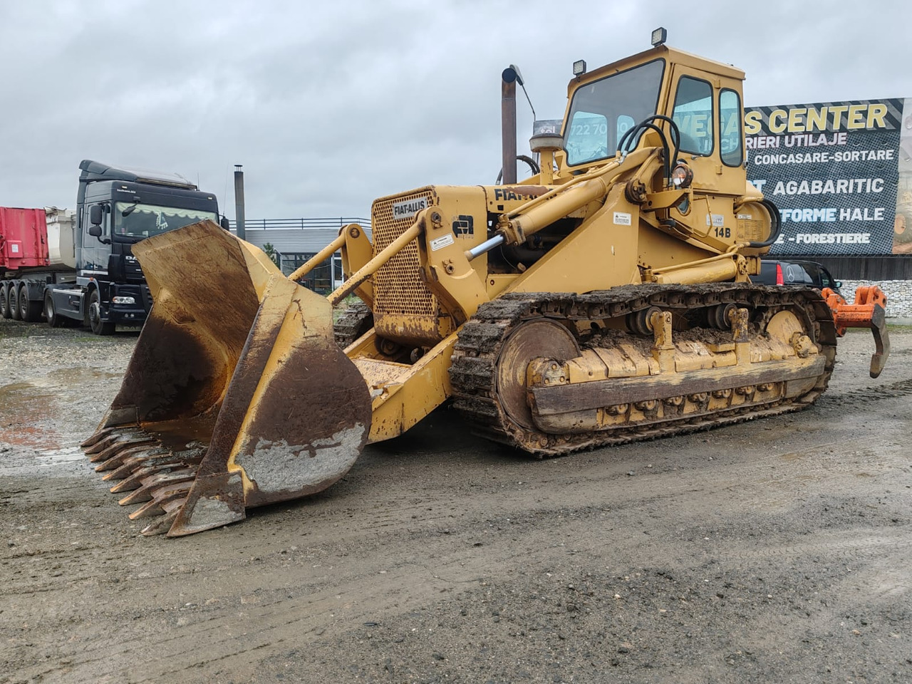 Fiat Allis FL14B - Nakladalec goseničar: slika 1 Fiat Allis FL14B - Nakladalec goseničar: slika 1