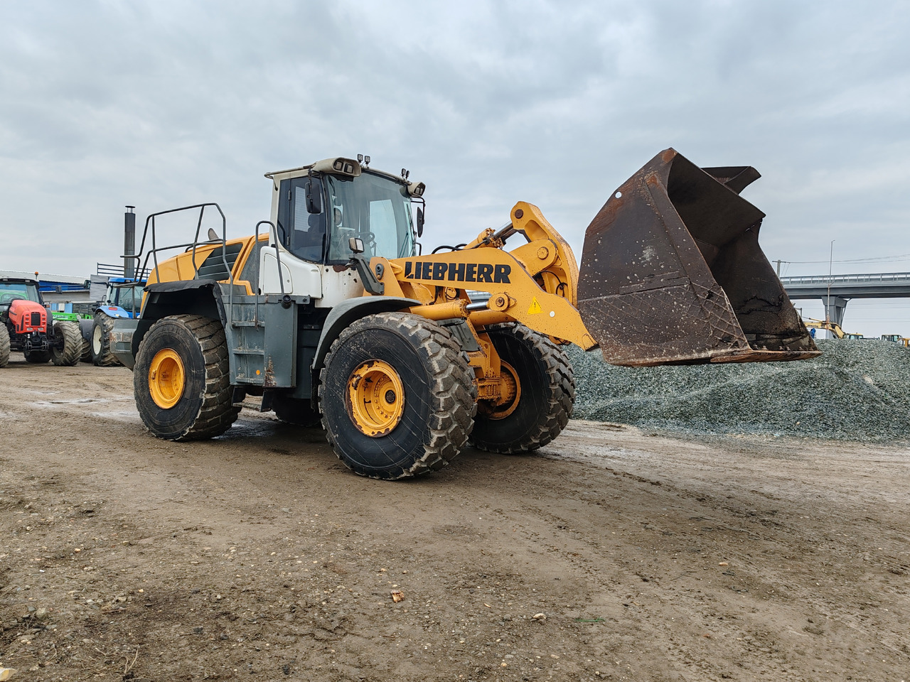 Liebherr L576 2plus2 - Kolesni nakladalec: slika 3 Liebherr L576 2plus2 - Kolesni nakladalec: slika 3