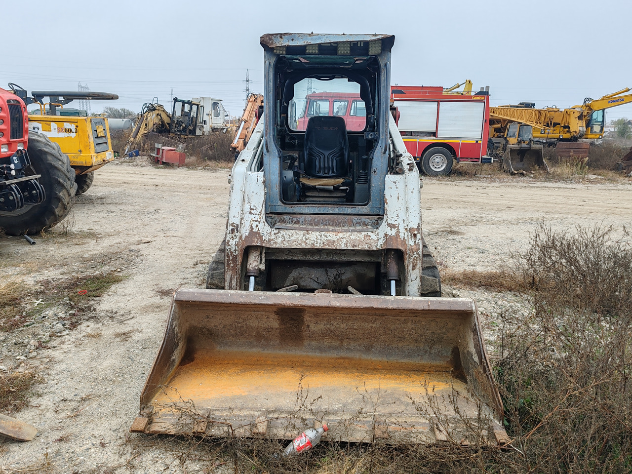 Takeuchi TL140 - Kompaktni nakladalnik na gosenicah: slika 2 Takeuchi TL140 - Kompaktni nakladalnik na gosenicah: slika 2