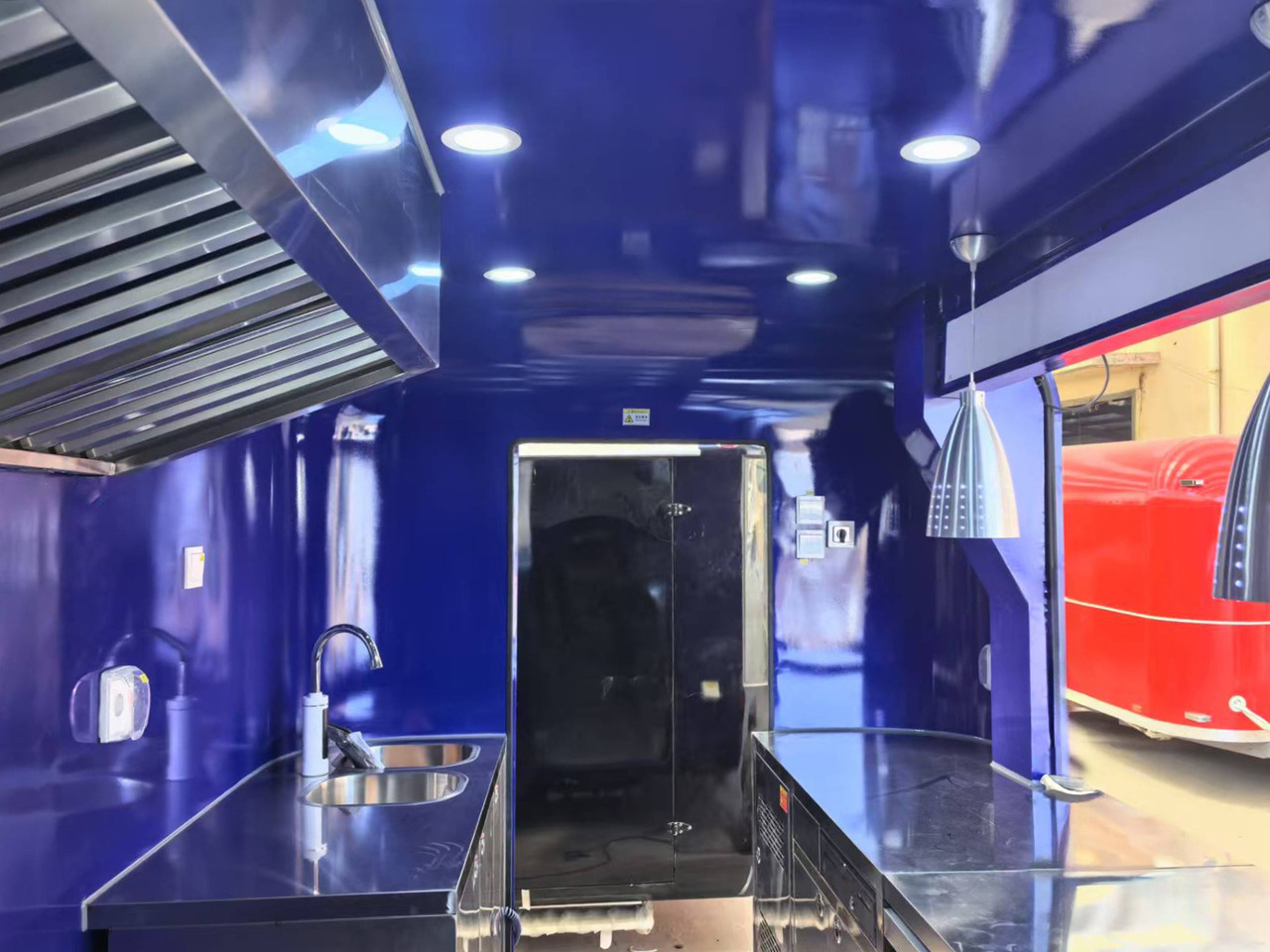 Deli Star Trailer Futura 4000 - EU standards - Prikolica s hrano: slika 3 Deli Star Trailer Futura 4000 - EU standards - Prikolica s hrano: slika 3