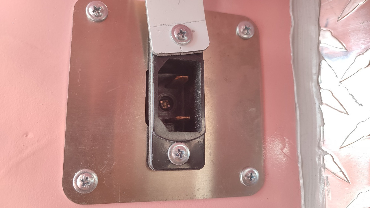 Deli Star Trailer Retro Frenchie HR 5020 Towable - EU standards - Prikolica s hrano: slika 5 Deli Star Trailer Retro Frenchie HR 5020 Towable - EU standards - Prikolica s hrano: slika 5