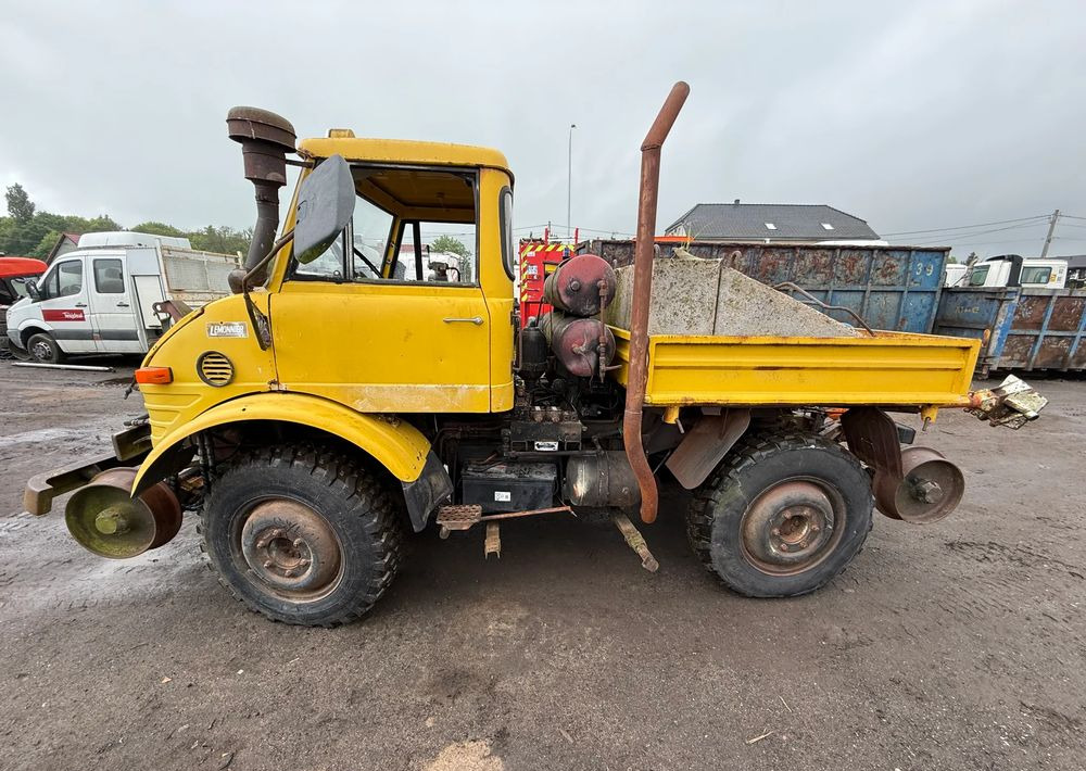 Mercedes-Benz UNIMOG 406B - Komunalno/ Posebno vozilo: slika 2 Mercedes-Benz UNIMOG 406B - Komunalno/ Posebno vozilo: slika 2