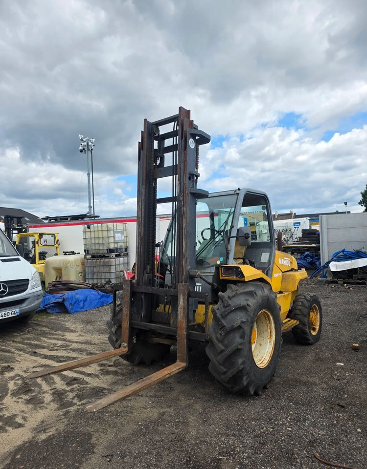 Manitou M26.4 Terenowy 4x4 5,5m - Terenski viličar: slika 2 Manitou M26.4 Terenowy 4x4 5,5m - Terenski viličar: slika 2