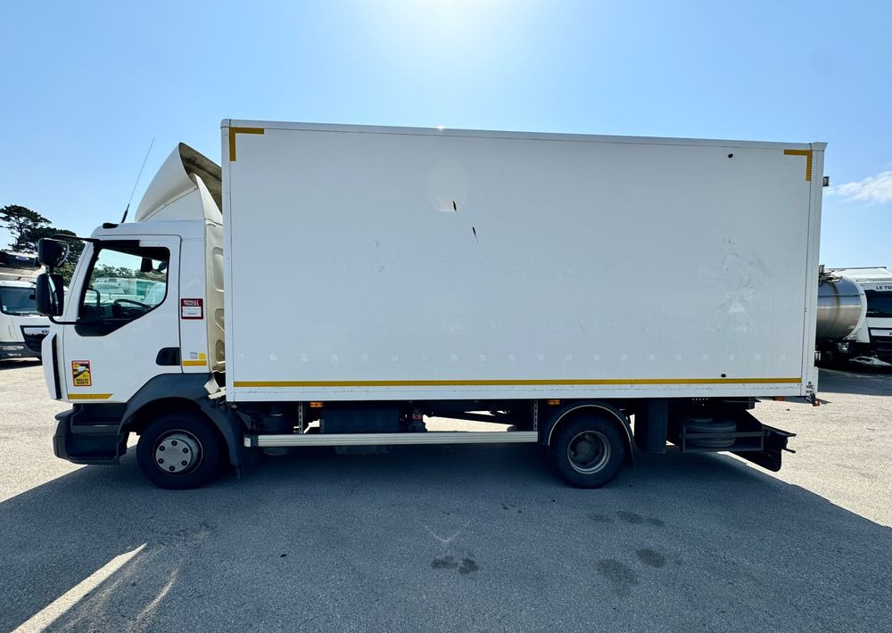 Renault D12 - Tovornjak s kesonom: slika 2 Renault D12 - Tovornjak s kesonom: slika 2