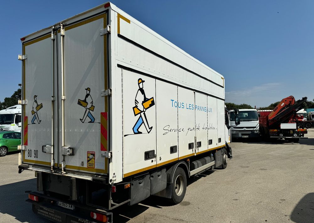 Renault D12 - Tovornjak s kesonom: slika 4 Renault D12 - Tovornjak s kesonom: slika 4