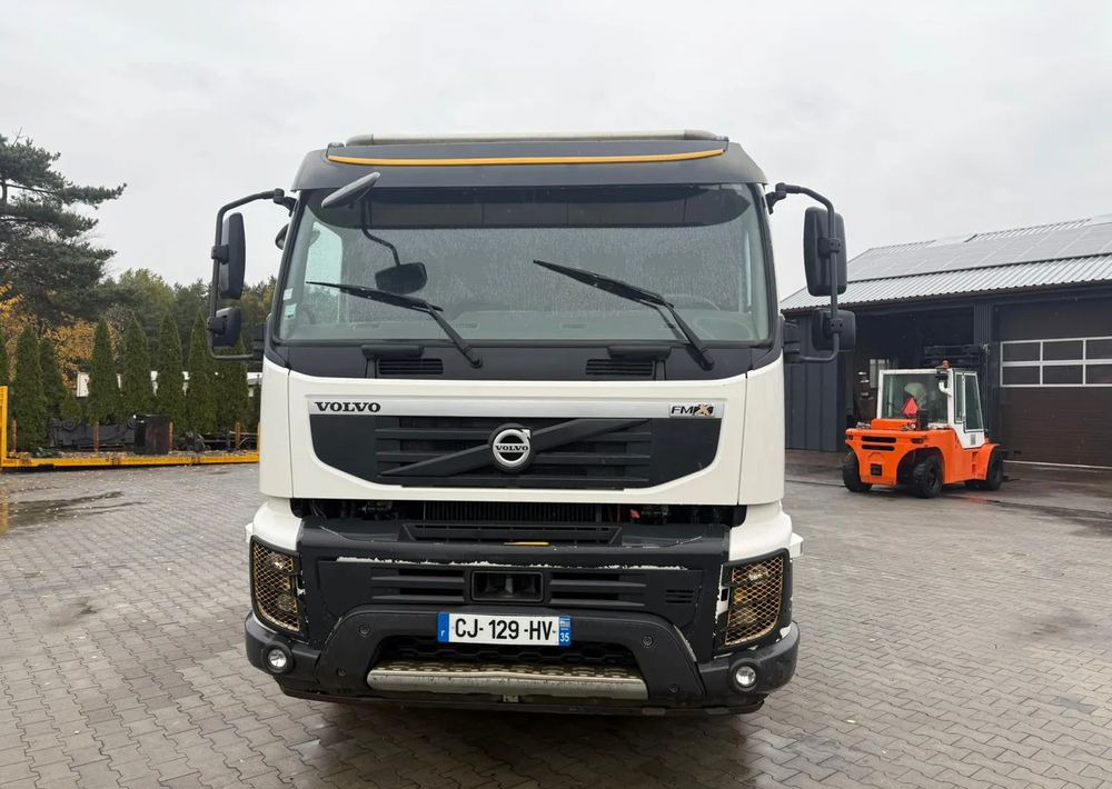 Volvo FMx 330 - Tovornjak-šasija: slika 2 Volvo FMx 330 - Tovornjak-šasija: slika 2