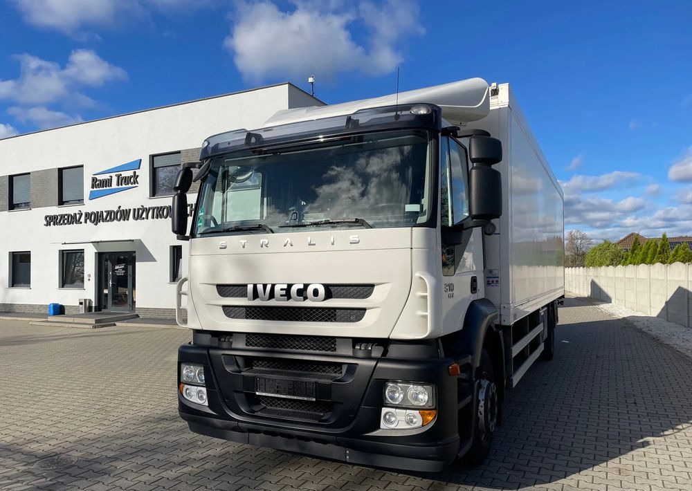 Iveco Stralis EEV 18.310 EURO 5, Chłodnia, PRZEBIEG 262 TYŚ KM!! - Tovornjak hladilnik: slika 3 Iveco Stralis EEV 18.310 EURO 5, Chłodnia, PRZEBIEG 262 TYŚ KM!! - Tovornjak hladilnik: slika 3