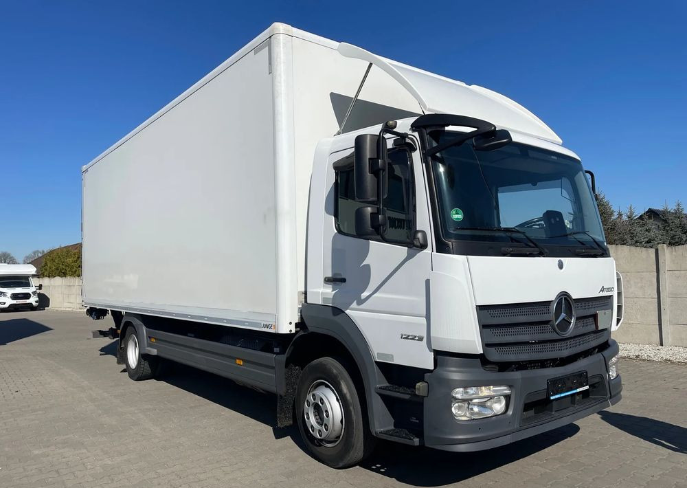 Mercedes-Benz ATEGO 1223 - Tovornjak zabojnik: slika 2 Mercedes-Benz ATEGO 1223 - Tovornjak zabojnik: slika 2