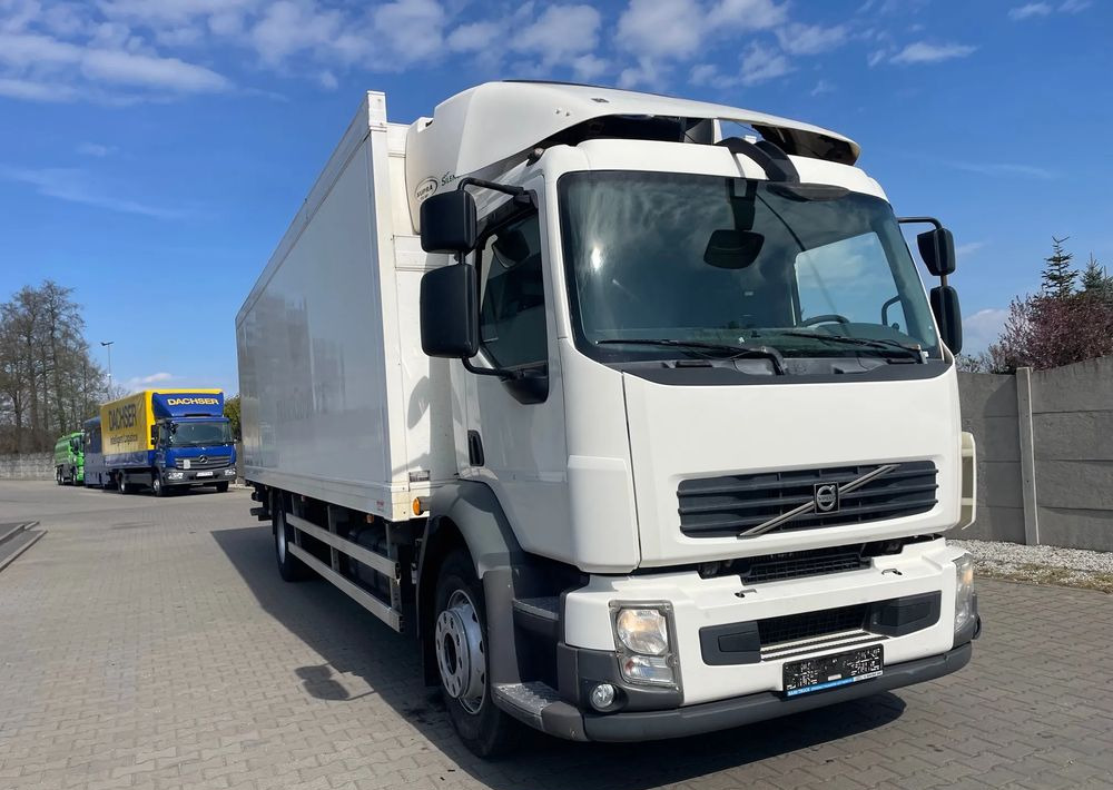 Volvo FL 18.260 CHŁODNIA, EURO 5! - Tovornjak hladilnik: slika 3 Volvo FL 18.260 CHŁODNIA, EURO 5! - Tovornjak hladilnik: slika 3