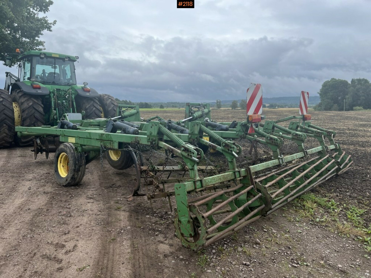 Cultivator - John Deere 410A (SEE VIDEO) - Oprema za obdelavo tal: slika 3 Cultivator - John Deere 410A (SEE VIDEO) - Oprema za obdelavo tal: slika 3