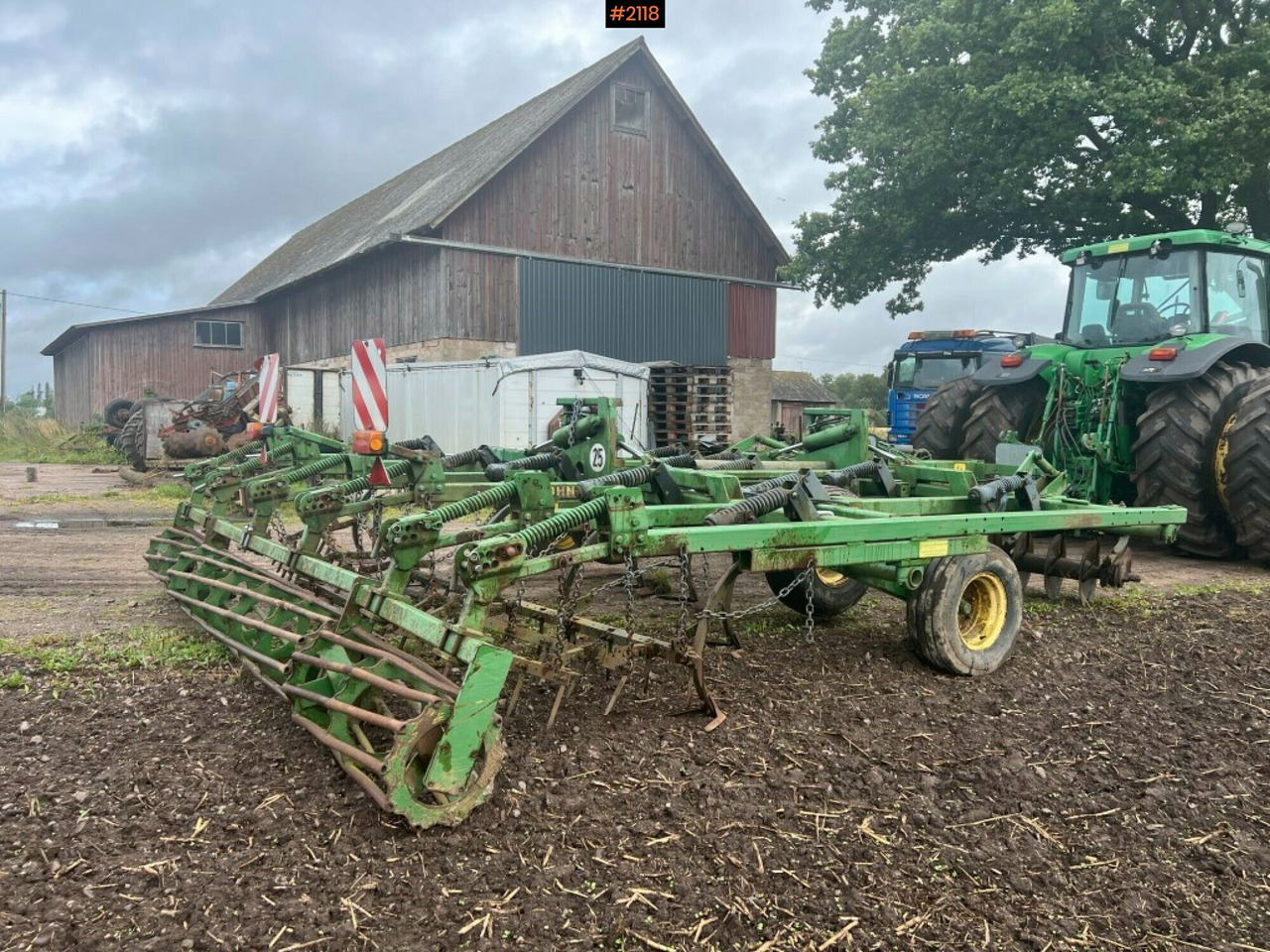 Cultivator - John Deere 410A (SEE VIDEO) - Oprema za obdelavo tal: slika 2 Cultivator - John Deere 410A (SEE VIDEO) - Oprema za obdelavo tal: slika 2