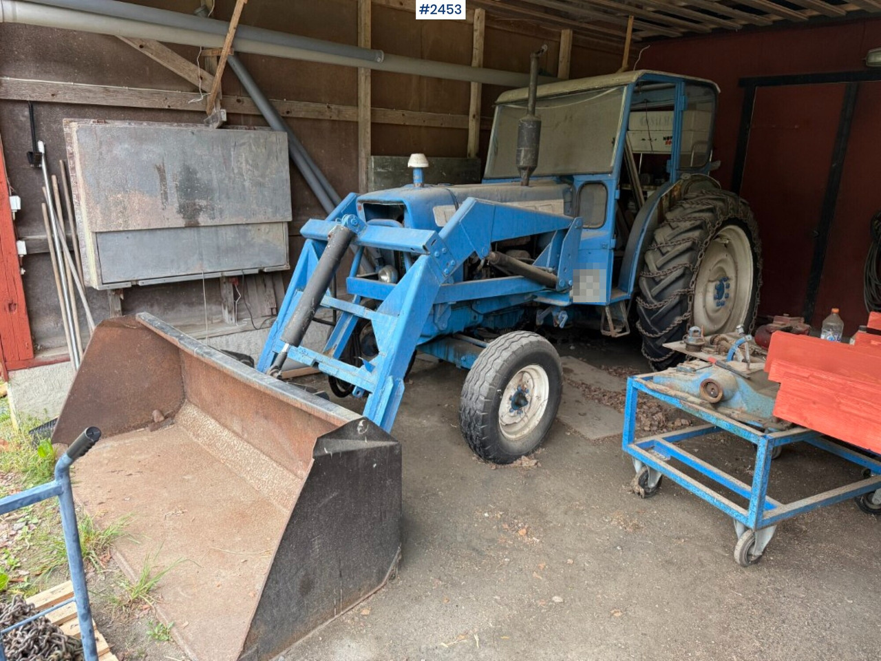 Ford Super Major 5000 with front loader Rep. object - Traktor: slika 2 Ford Super Major 5000 with front loader Rep. object - Traktor: slika 2