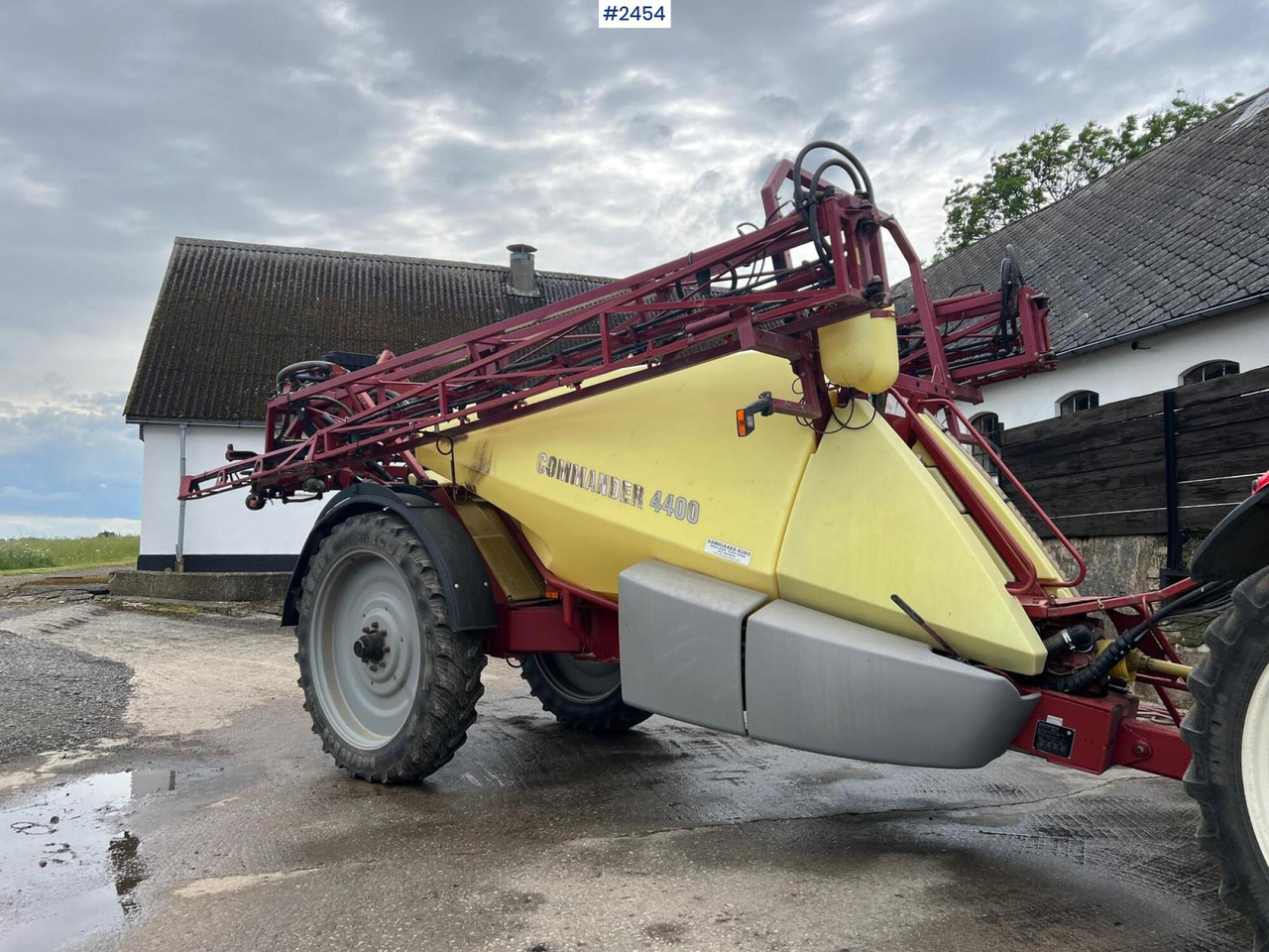 Plant protection sprayer Hardi Commander 4400 24M - Škropilnica: slika 2 Plant protection sprayer Hardi Commander 4400 24M - Škropilnica: slika 2