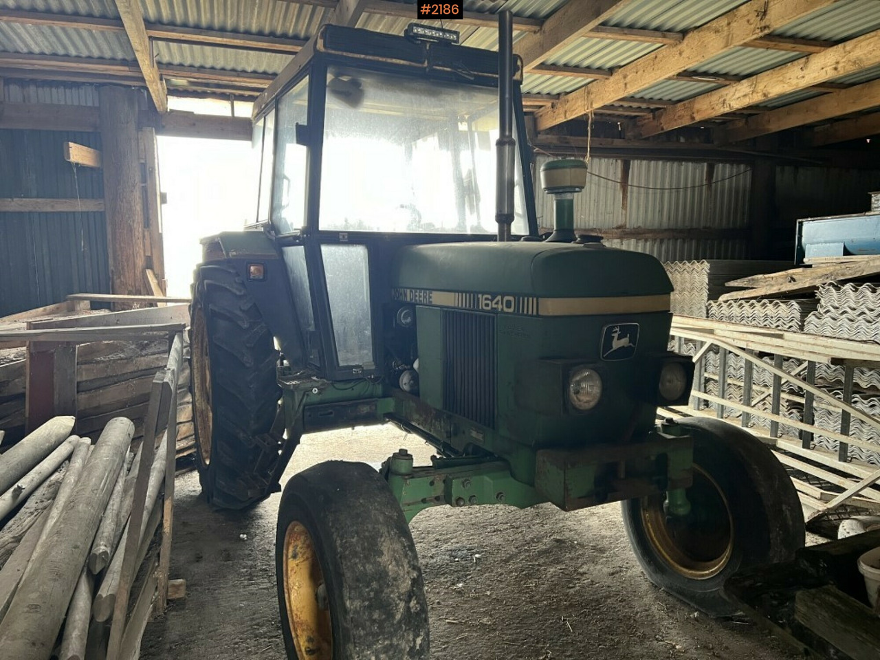 Tractor John Deere 1640 Hilo - Traktor: slika 4 Tractor John Deere 1640 Hilo - Traktor: slika 4
