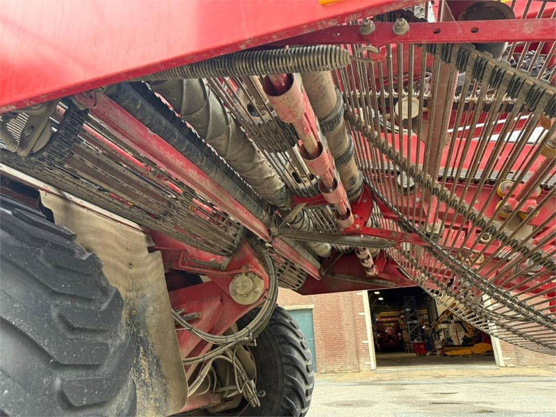 Grimme GV 3000 - Kombajn za krompir: slika 4 Grimme GV 3000 - Kombajn za krompir: slika 4
