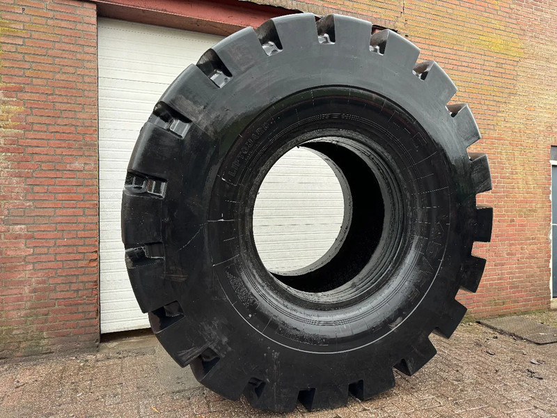 Diversen Liftguard L-5 45/65-45 HEAVY DUTY TIRE - Guma: slika 2 Diversen Liftguard L-5 45/65-45 HEAVY DUTY TIRE - Guma: slika 2