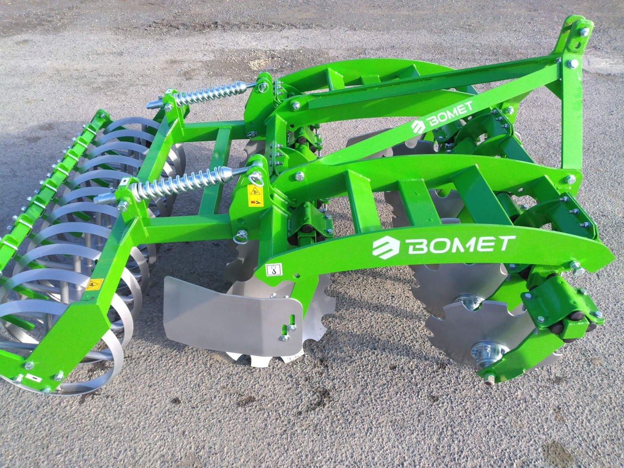 BOMET Déchaumeur Viti-Arbo PERSEUS - Disk brana: slika 5 BOMET Déchaumeur Viti-Arbo PERSEUS - Disk brana: slika 5