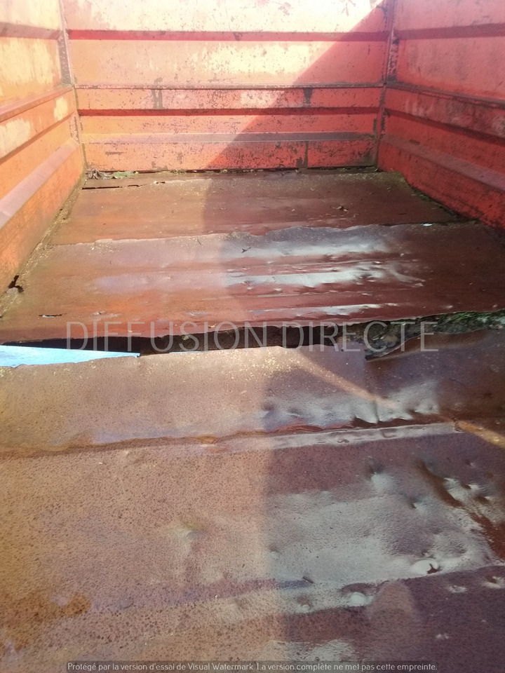 GOYER-CEMA BENNE AGRICOLE 49 - Plato/ Tovorna prikolica: slika 5 GOYER-CEMA BENNE AGRICOLE 49 - Plato/ Tovorna prikolica: slika 5