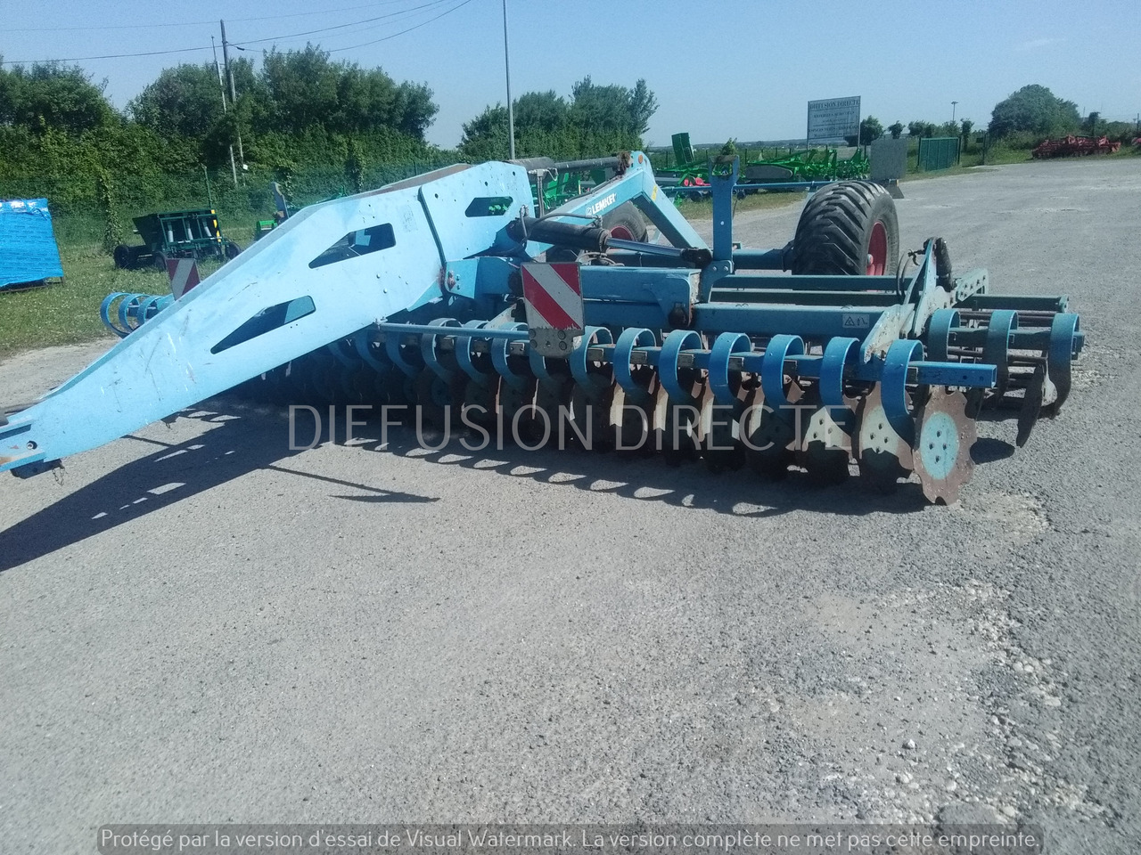 LEMKEN DECHAUMEUR A DISQUES HELIODOR H 8 SF - Disk brana: slika 2 LEMKEN DECHAUMEUR A DISQUES HELIODOR H 8 SF - Disk brana: slika 2