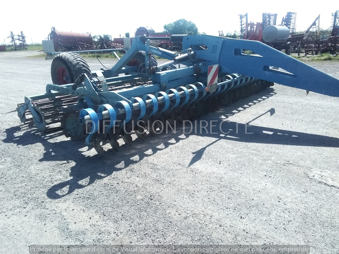 LEMKEN DECHAUMEUR A DISQUES HELIODOR H 8 SF - Disk brana: slika 4 LEMKEN DECHAUMEUR A DISQUES HELIODOR H 8 SF - Disk brana: slika 4