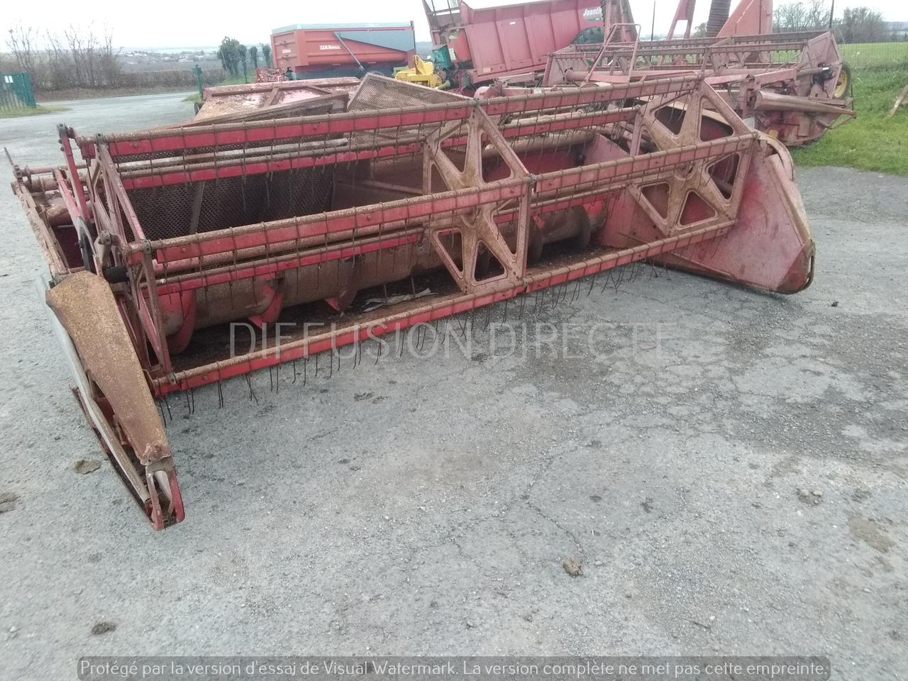 MASSEY FERGUSON MOISSONNEUSE BATTEUSE 500 - Kombajn: slika 5 MASSEY FERGUSON MOISSONNEUSE BATTEUSE 500 - Kombajn: slika 5