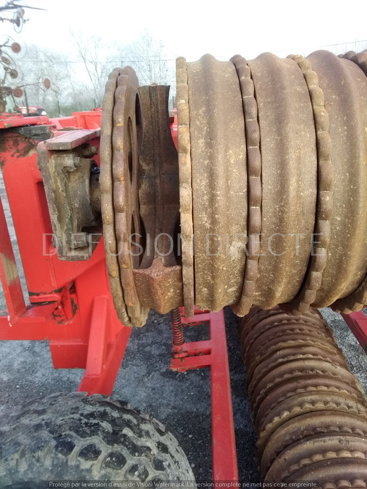 QUIVOGNE ROULEAU CAMBRIDGE R 630 - Kmetijski valjar: slika 5 QUIVOGNE ROULEAU CAMBRIDGE R 630 - Kmetijski valjar: slika 5