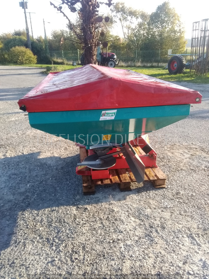 SULKY DISTRIBUTEUR D'ENGRAIS DPX PRIMA - Trosilnik gnojila: slika 2 SULKY DISTRIBUTEUR D'ENGRAIS DPX PRIMA - Trosilnik gnojila: slika 2