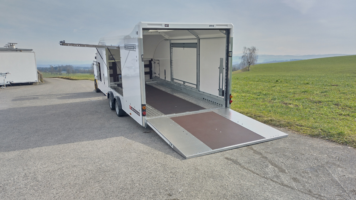 BRIAN JAMES TRAILERS RT4 384-0060 - Prikolica avtotransporter: slika 2 BRIAN JAMES TRAILERS RT4 384-0060 - Prikolica avtotransporter: slika 2