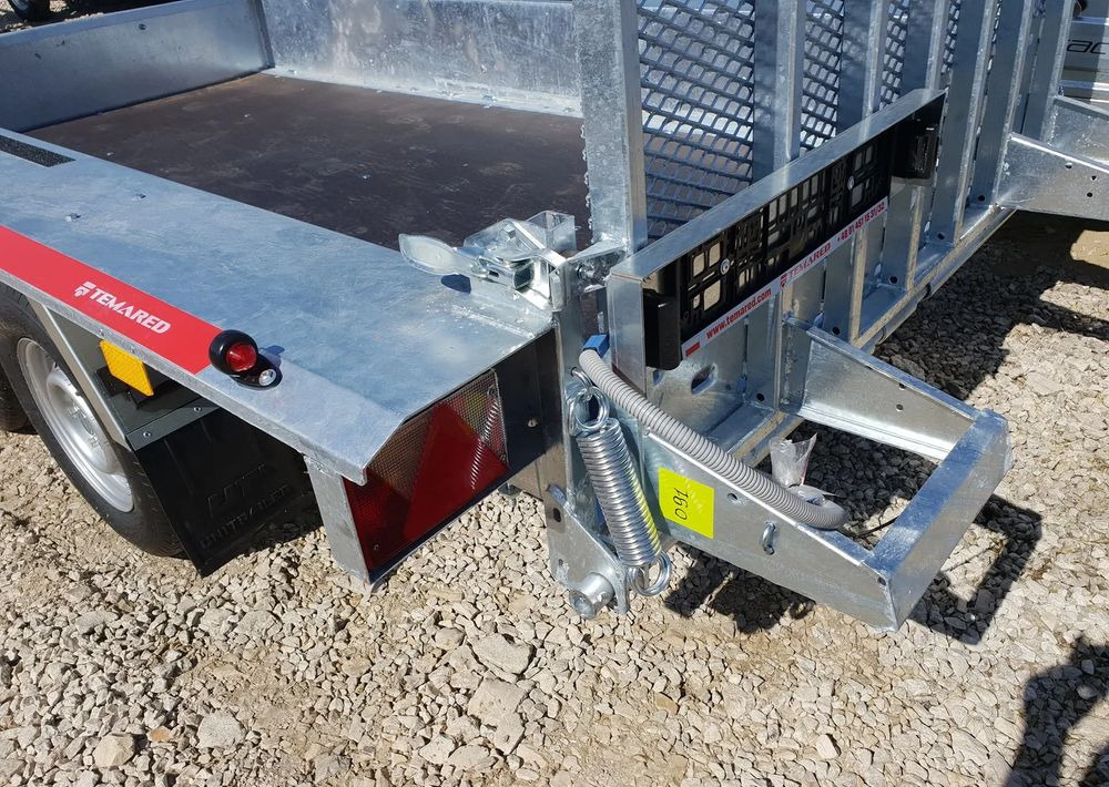 TEMARED BUILDER 3 3015 3T - Prikolica za prevoz strojev: slika 4 TEMARED BUILDER 3 3015 3T - Prikolica za prevoz strojev: slika 4