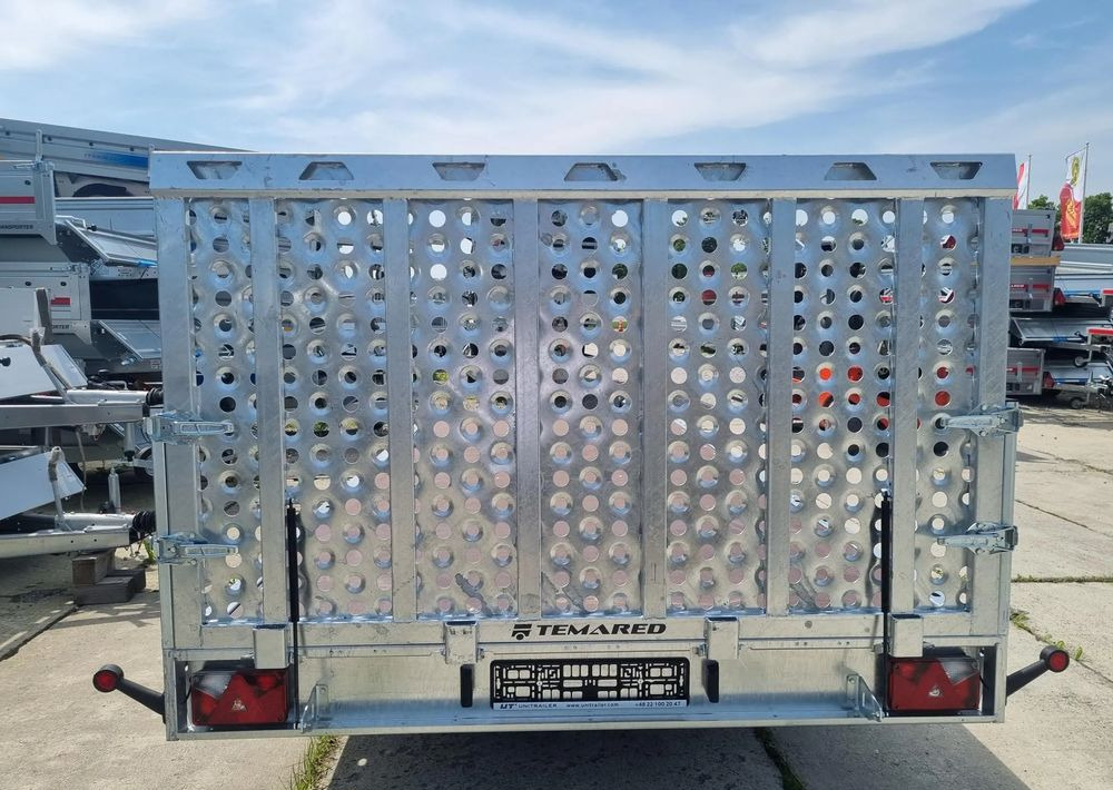TEMARED UNIVERSAL 5121/3 3.5T R10C SKLEJKA - Plato/ Tovorna prikolica: slika 4 TEMARED UNIVERSAL 5121/3 3.5T R10C SKLEJKA - Plato/ Tovorna prikolica: slika 4