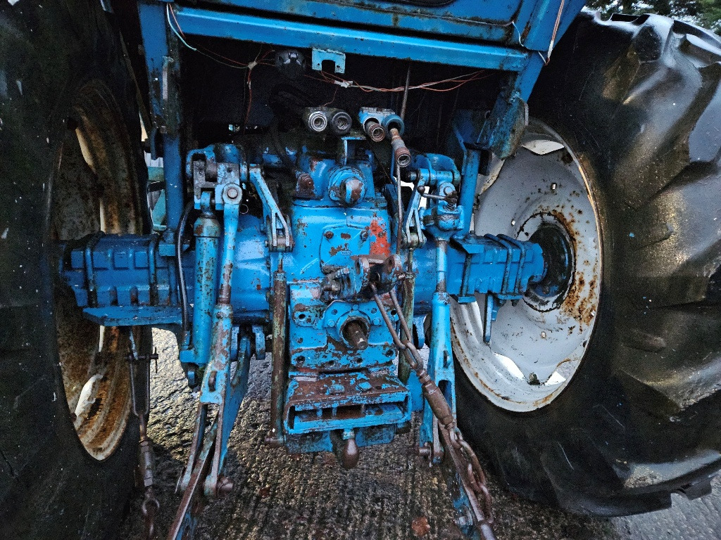 Ford 7700 2wd Tractor - Traktor: slika 4 Ford 7700 2wd Tractor - Traktor: slika 4