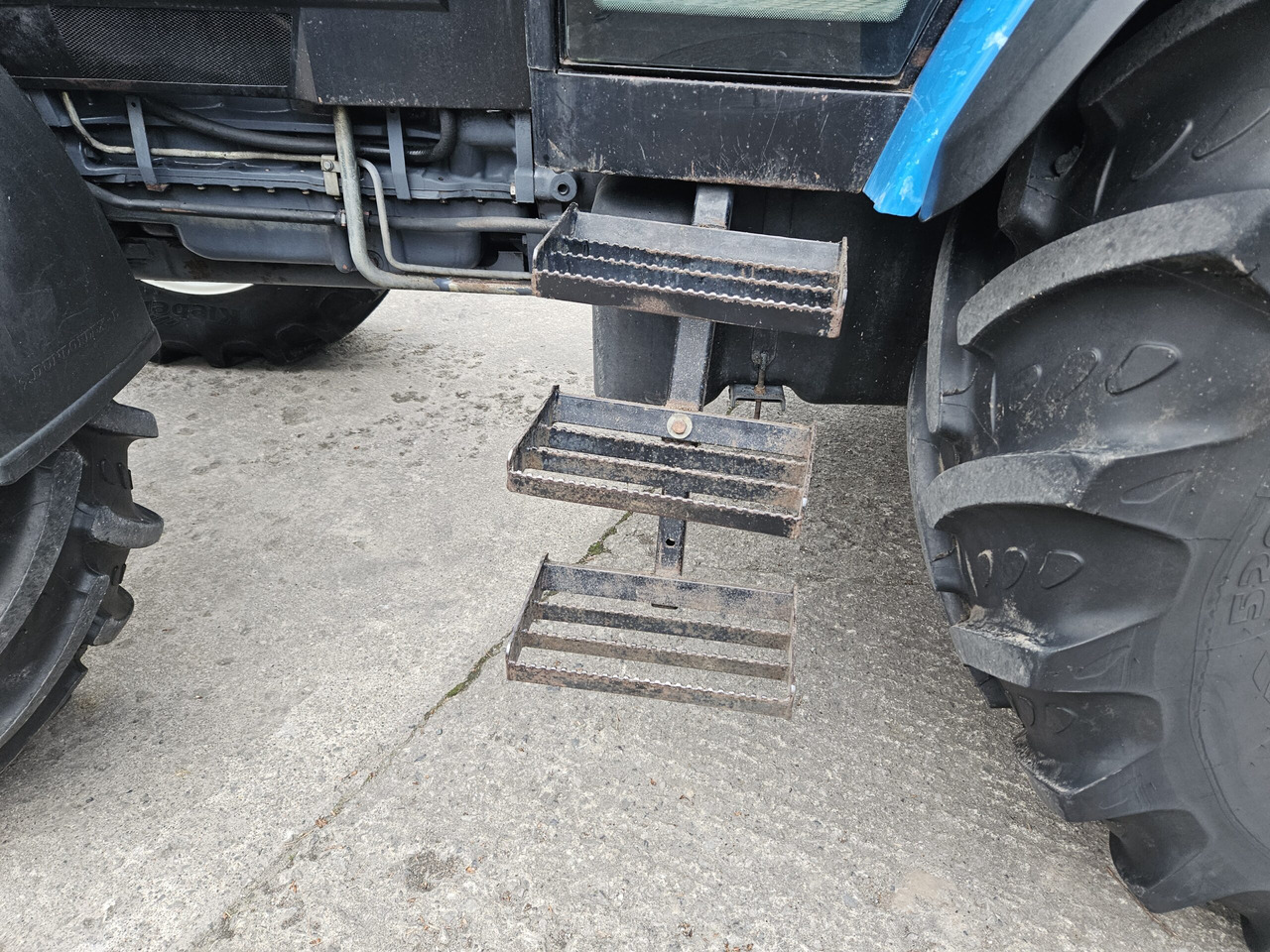 New Holland 7840 SLDP Turbo, 1 Owner machine - Traktor: slika 4 New Holland 7840 SLDP Turbo, 1 Owner machine - Traktor: slika 4