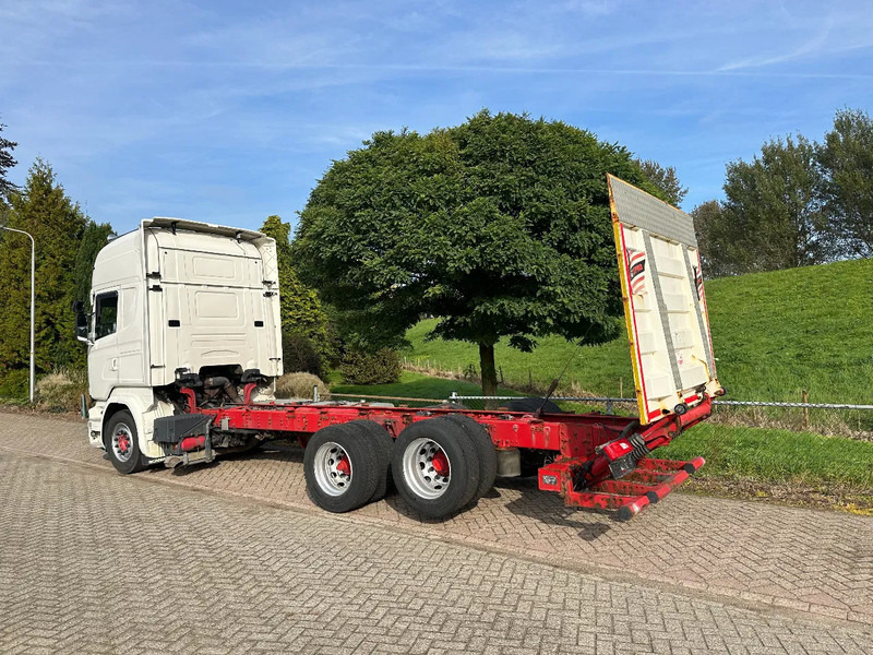 Scania R730 V8 FULL AIR-6X2-RETARDER- EUR6- - Tovornjak-šasija: slika 3 Scania R730 V8 FULL AIR-6X2-RETARDER- EUR6- - Tovornjak-šasija: slika 3