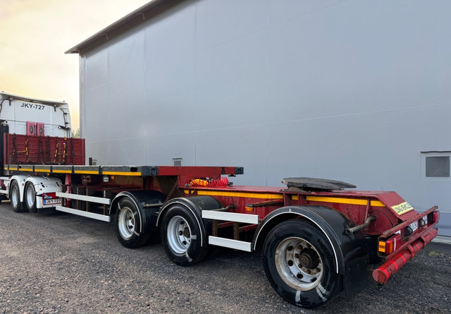 GT-Trailer 3-akselinen paripyörä B-linkki - Polprikolica s kesonom: slika 3 GT-Trailer 3-akselinen paripyörä B-linkki - Polprikolica s kesonom: slika 3