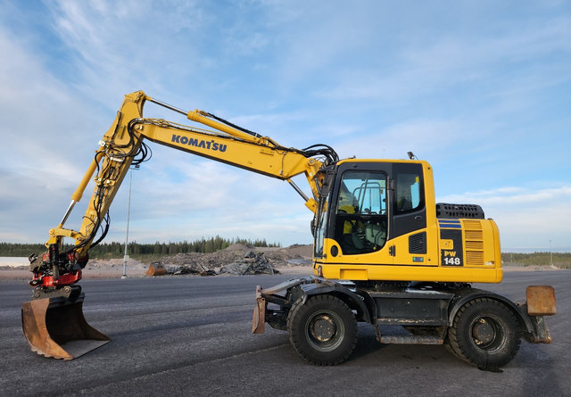 KOMATSU Komatsu PW148-8 Rototilt R6 - Bager na kolesih: slika 2 KOMATSU Komatsu PW148-8 Rototilt R6 - Bager na kolesih: slika 2