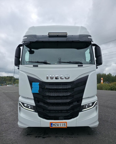 Vlačilec IvecoS-Way 460 4x2 LNG / LBG: slika 7 Vlačilec IvecoS-Way 460 4x2 LNG / LBG: slika 7