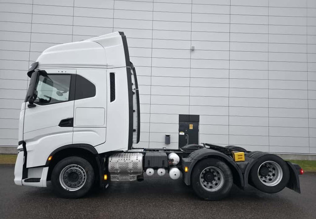 IvecoS-Way 480 6x2 Hieno! - Vlačilec: slika 2 IvecoS-Way 480 6x2 Hieno! - Vlačilec: slika 2