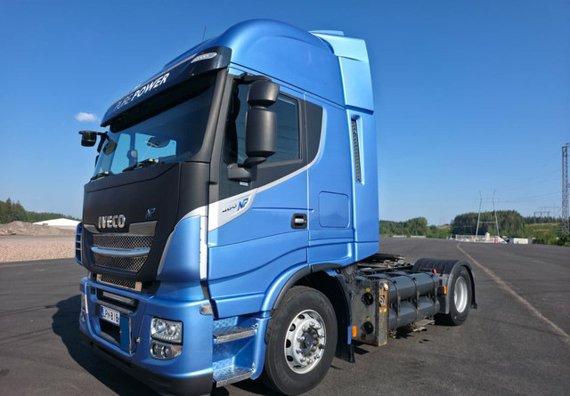 IvecoStralis 460 4x2 CNG / LNG - Vlačilec: slika 1 IvecoStralis 460 4x2 CNG / LNG - Vlačilec: slika 1