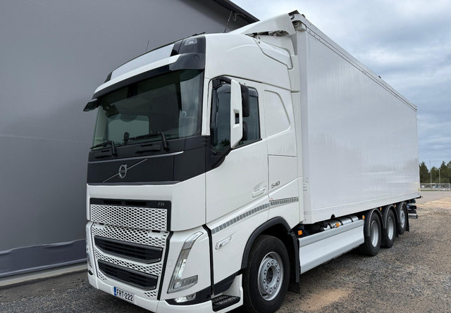 Volvo FH 540 8x4 66m3 - Tovornjak zabojnik: slika 1 Volvo FH 540 8x4 66m3 - Tovornjak zabojnik: slika 1